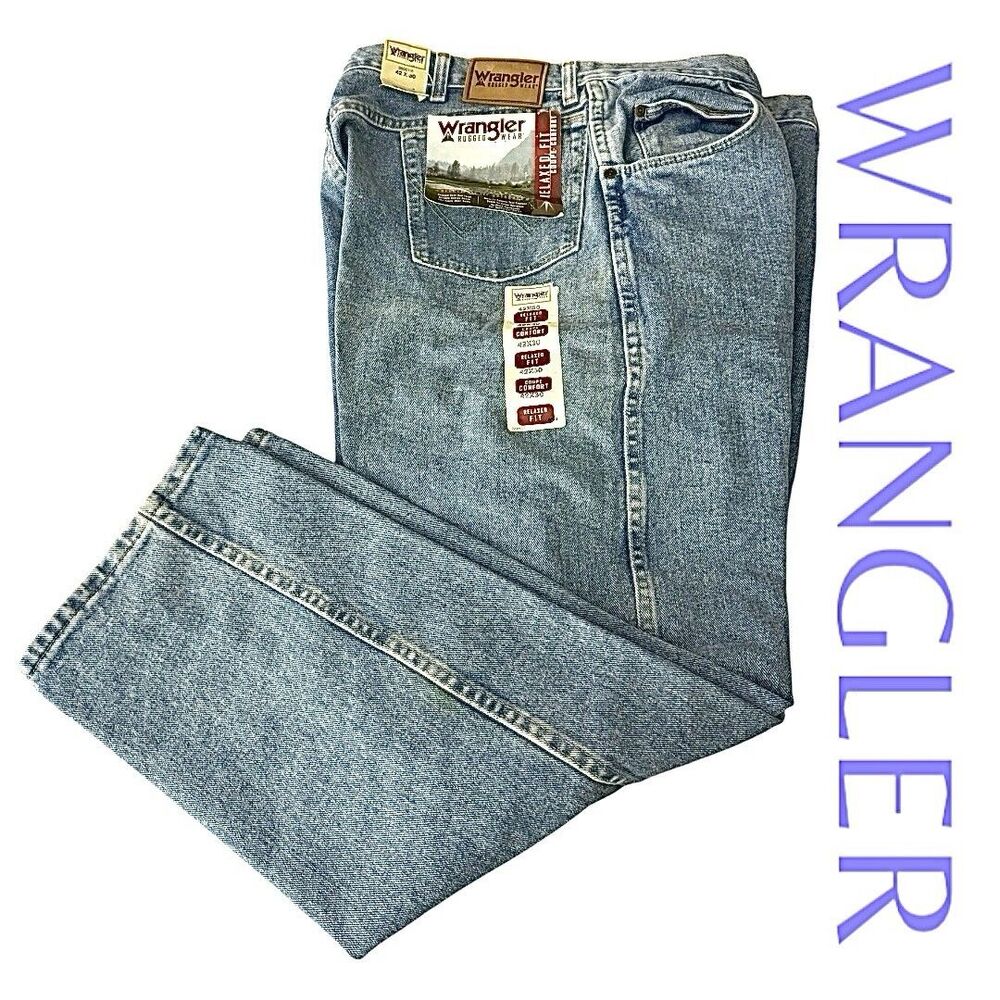 Wrangler Rugged Wear Men’s Jeans Size 42 Relaxed Fit Straight Leg Light Wash